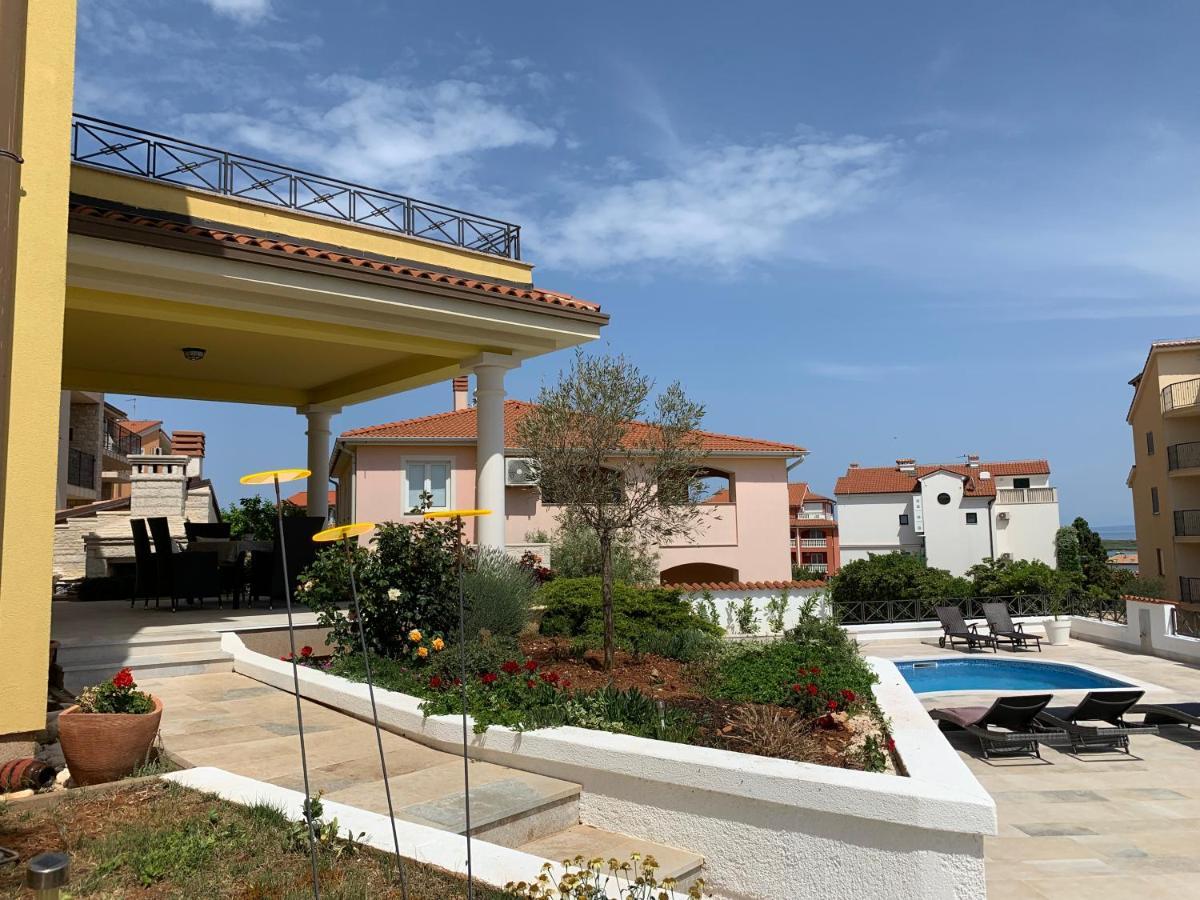 Villa Istriana Ližnjan Kültér fotó