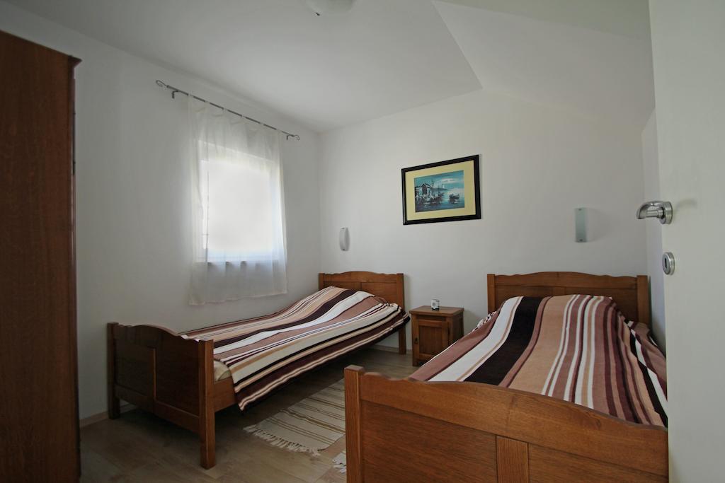 Villa Istriana Ližnjan Szoba fotó